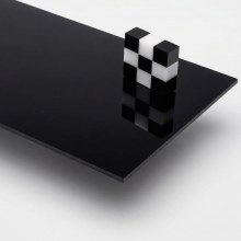 1 mm Siyah Aynalı Pleksi Levha Yapışkanlı (122x244 cm)